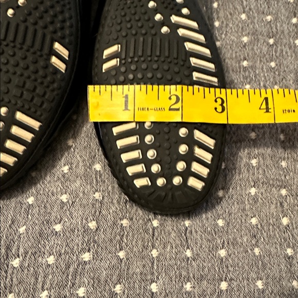 Stuart Weitzman Black Patent Leather Mach Driving Moccasins size 8M - Picture 9 of 13